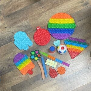 Rainbow Pop Fidget Toy Set for Kids - Multicolor